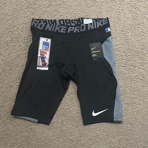 NWT Nike Pro Hyperstrong Men’s Dri-Fit Baseball Compression Shorts Black Size L